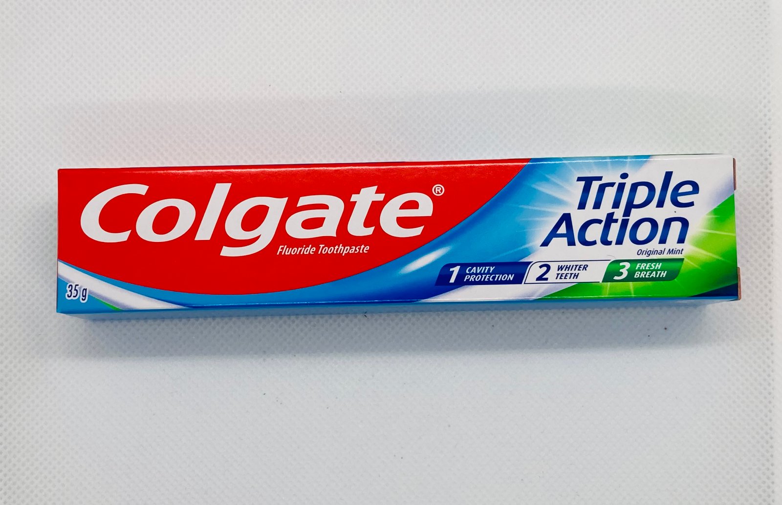 Pasta de dente Colgate Triple Action 35g